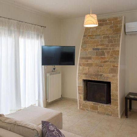 Bow Lux Apartments Artemida  Luaran gambar