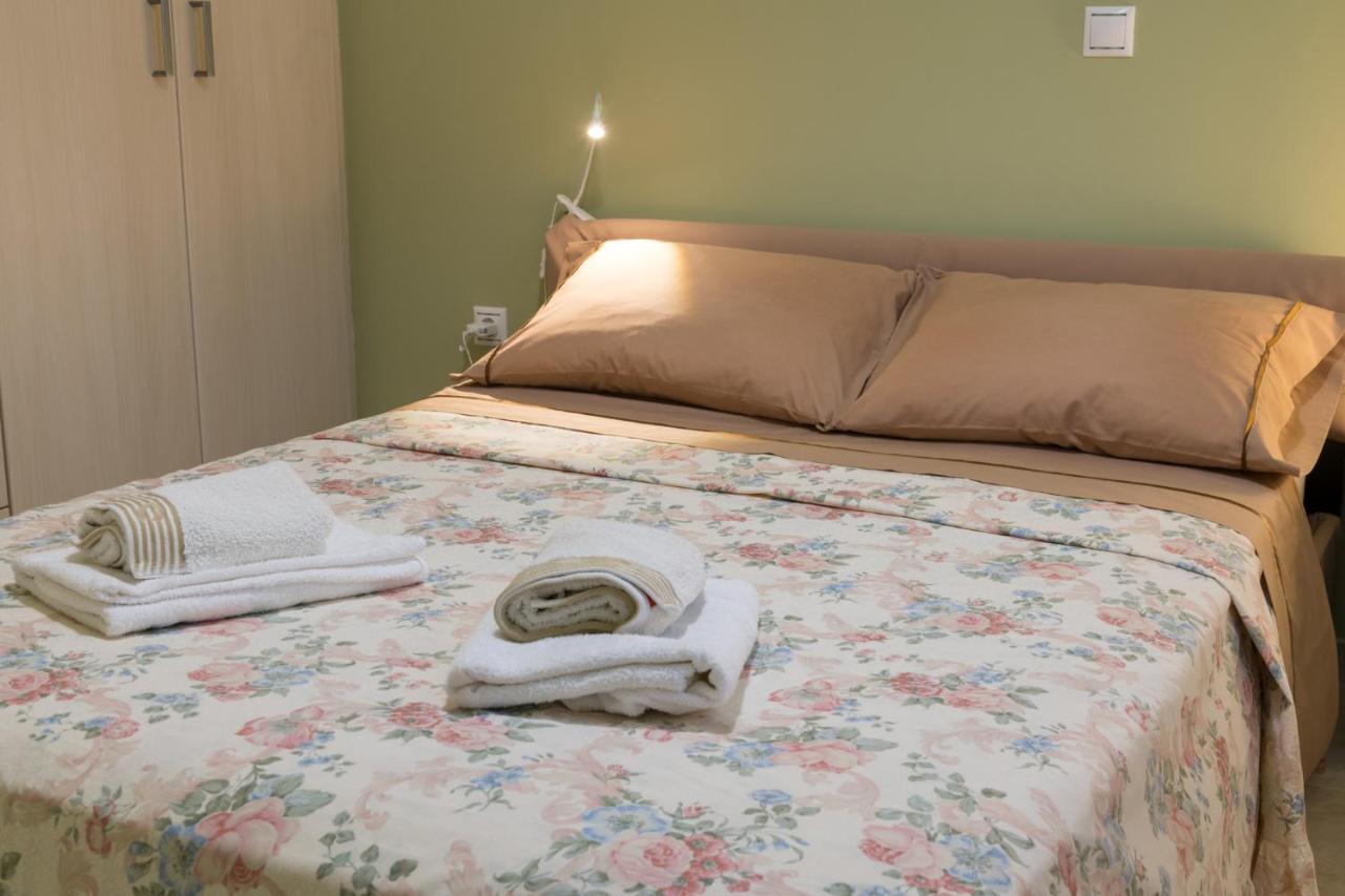 Bow Lux Apartments Artemida  Luaran gambar