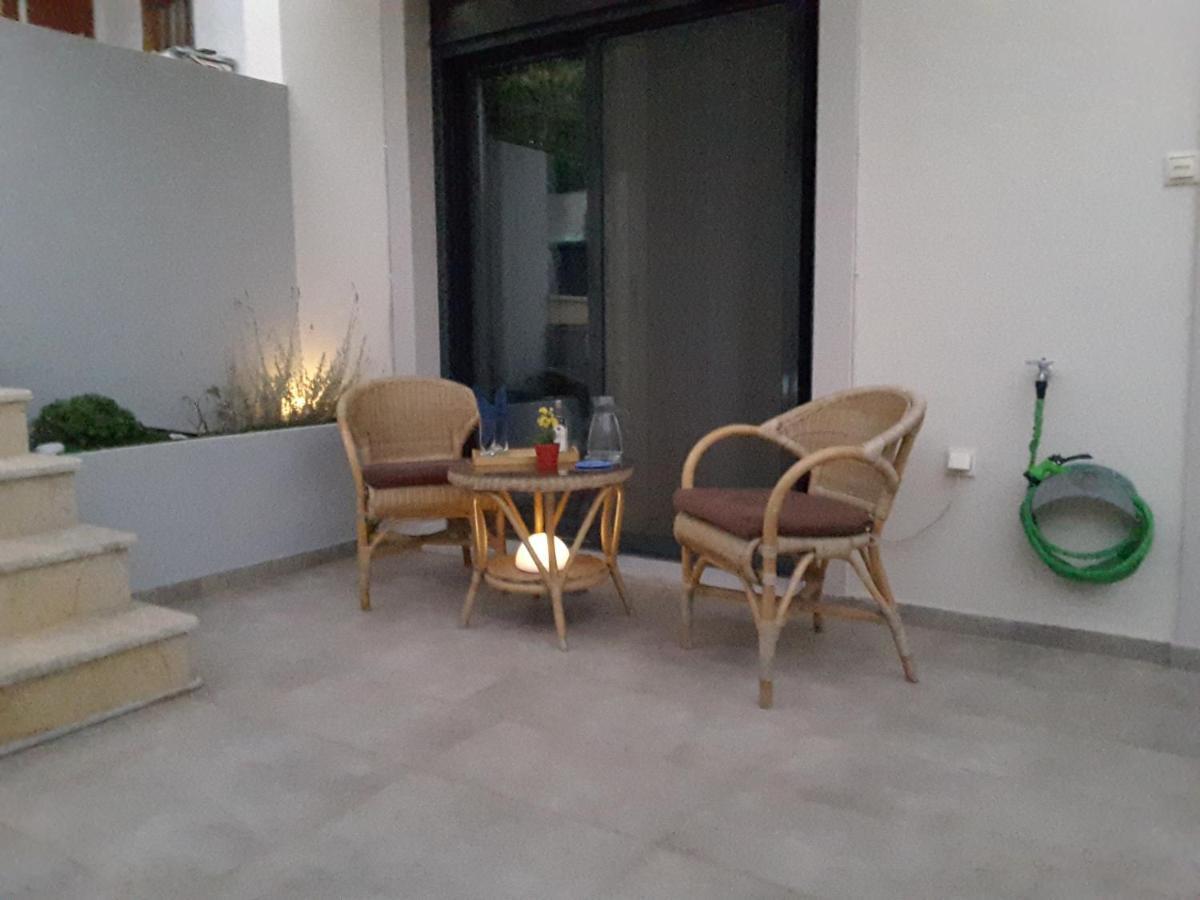 Bow Lux Apartments Artemida  Luaran gambar